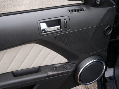 2012 Ford Mustang V6 Premium