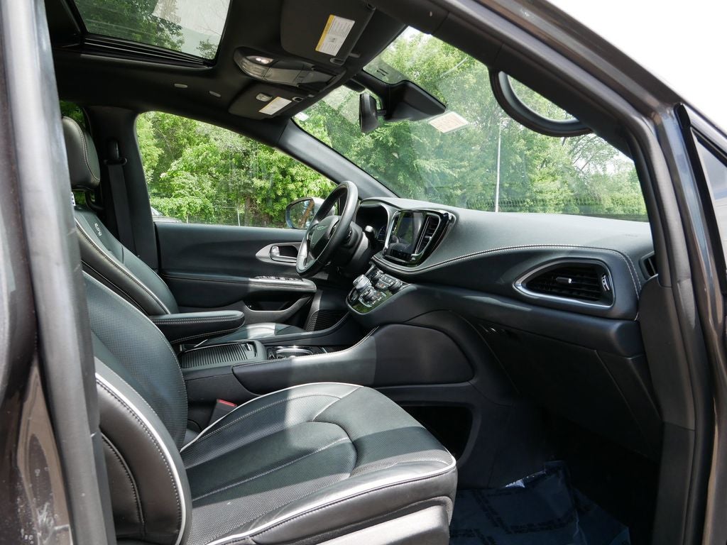 2021 Chrysler Pacifica Hybrid Limited