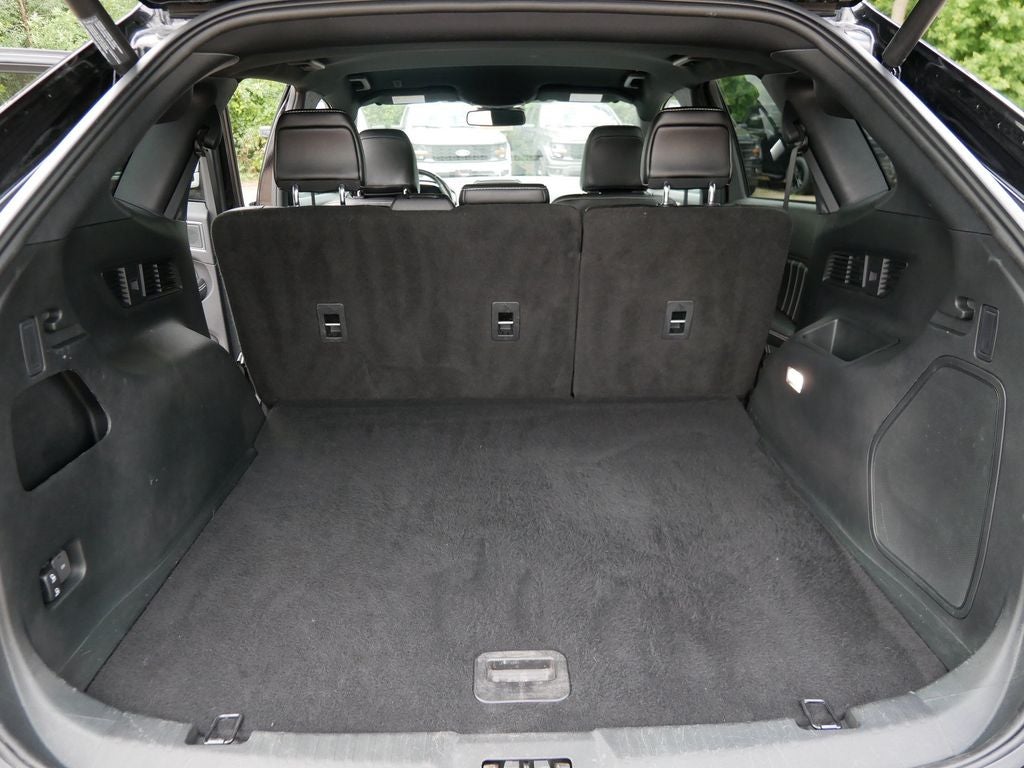 2021 Ford Edge ST