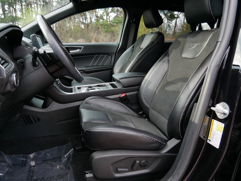 2023 Ford Edge ST