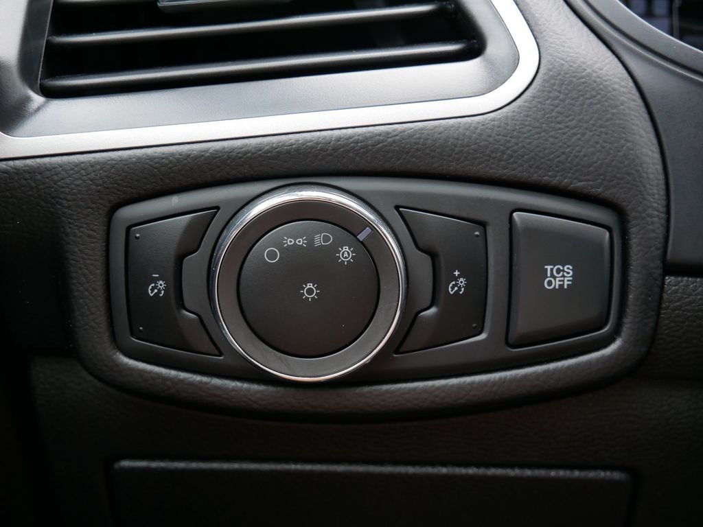 2024 Ford Edge SE