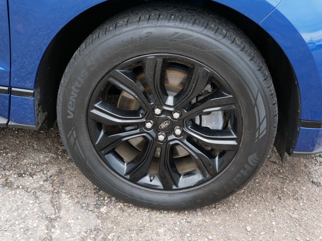 2024 Ford Edge SE