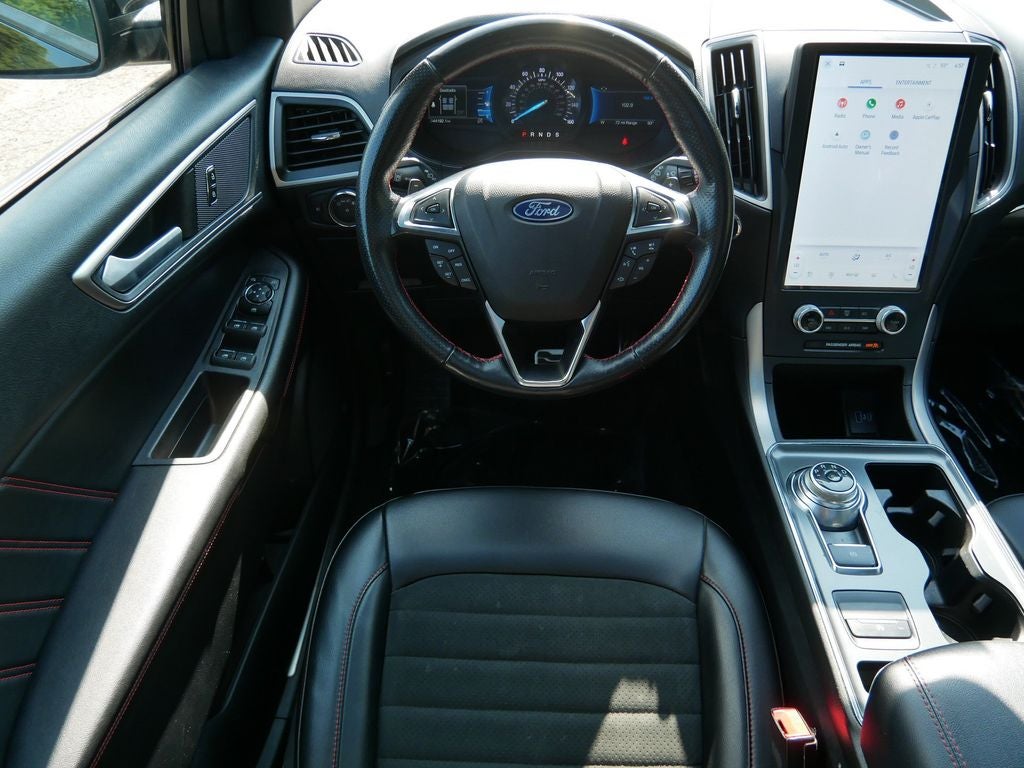2022 Ford Edge ST Line