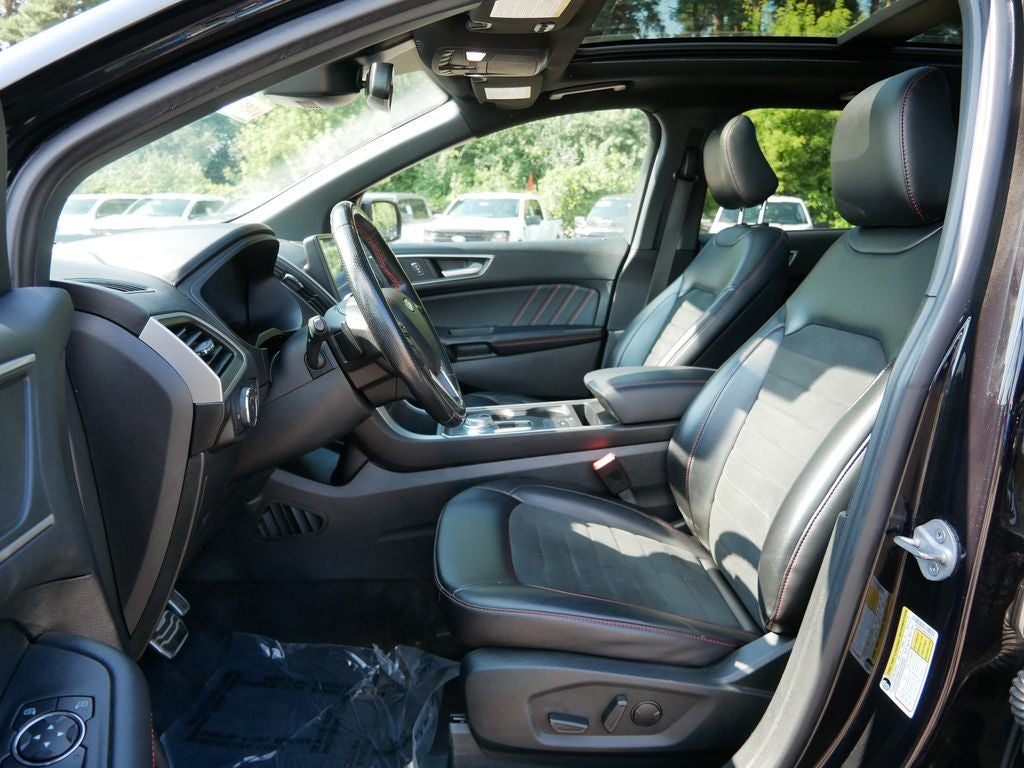 2022 Ford Edge ST Line