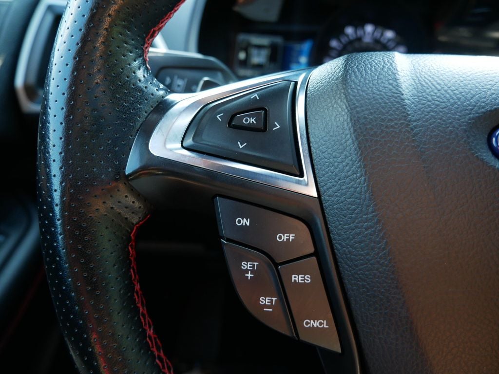 2022 Ford Edge ST Line