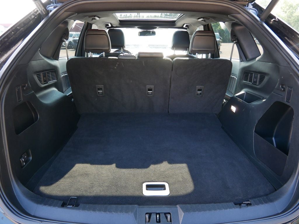2022 Ford Edge ST Line