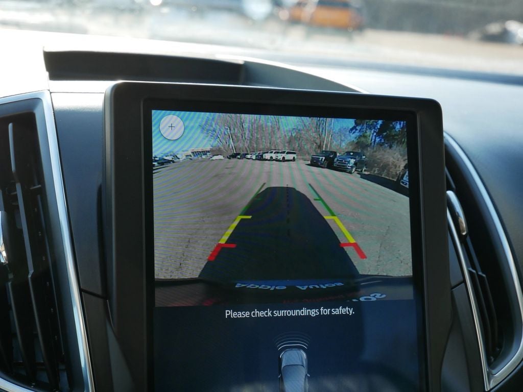 2024 Ford Edge Titanium