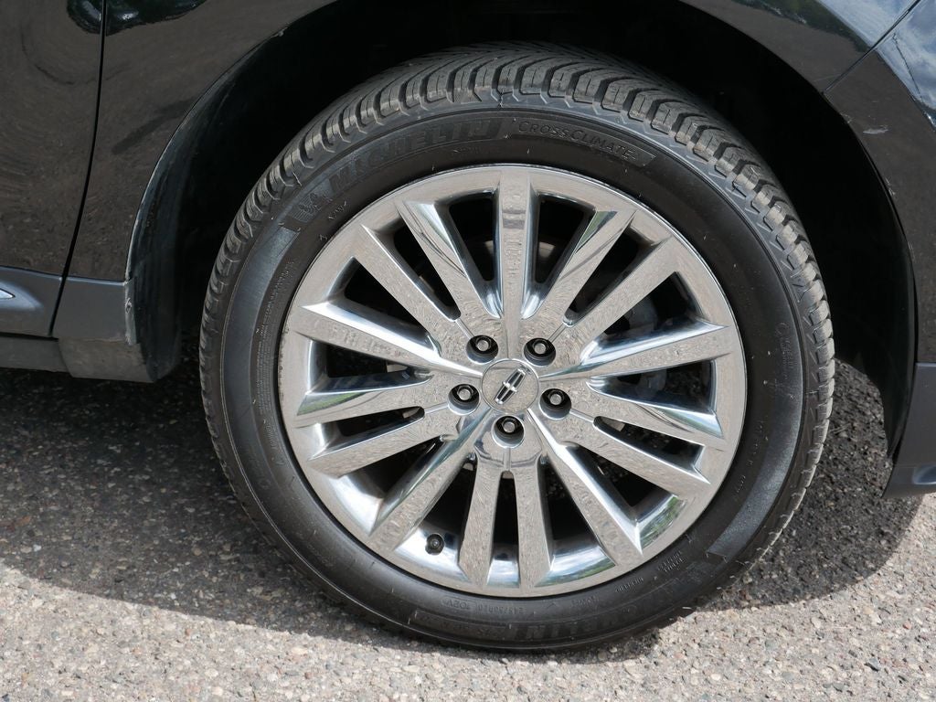 2015 Lincoln MKX Base
