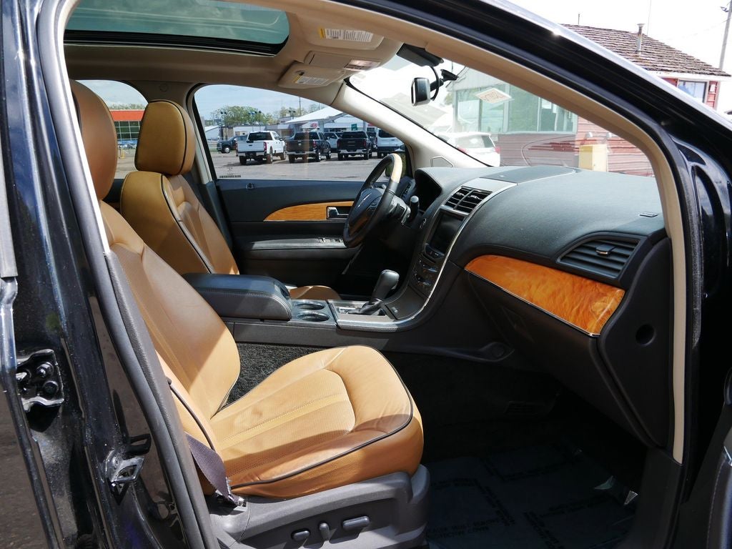 2015 Lincoln MKX Base