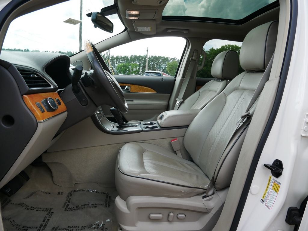 2013 Lincoln MKX Base