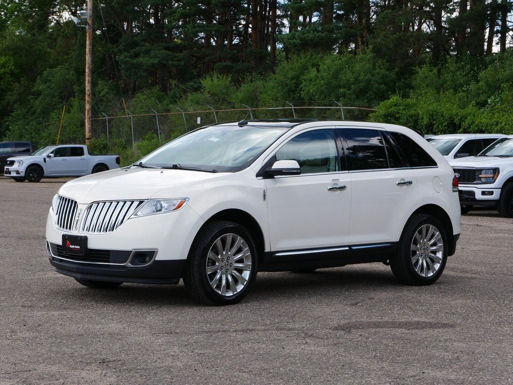2013 Lincoln MKX Base