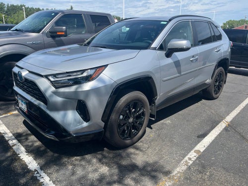 2024 Toyota RAV4 Hybrid SE