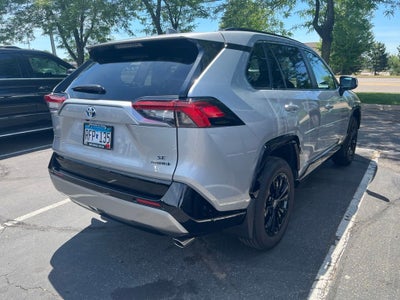 2024 Toyota RAV4 Hybrid SE