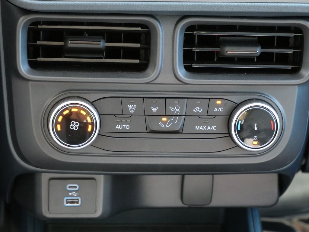 2024 Ford Maverick XL