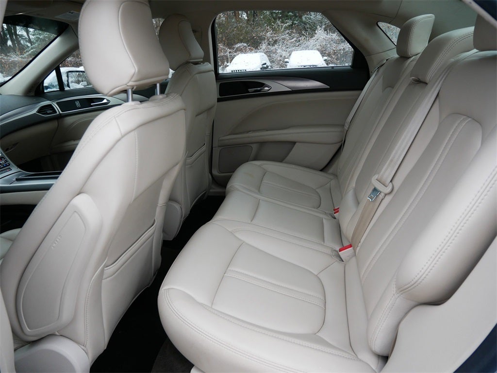 2020 Lincoln MKZ Standard