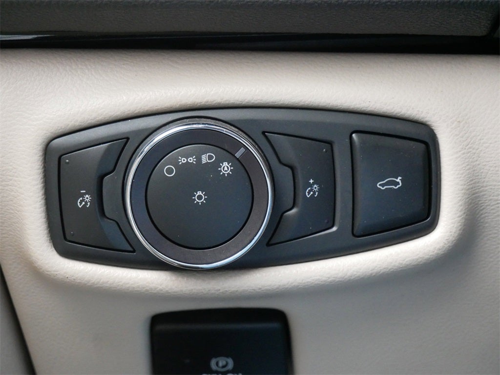 2020 Lincoln MKZ Standard