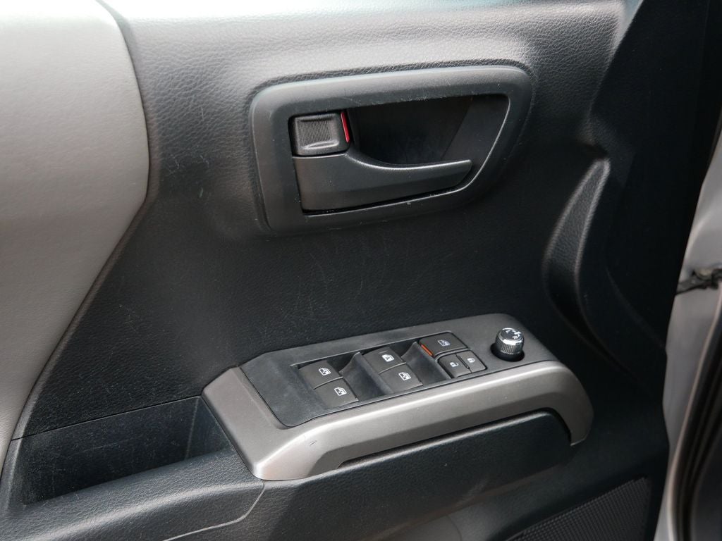 2016 Toyota Tacoma SR5 V6