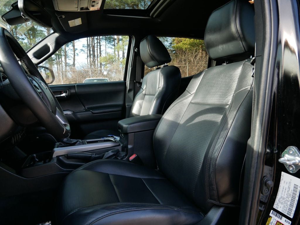 2023 Toyota Tacoma Limited V6