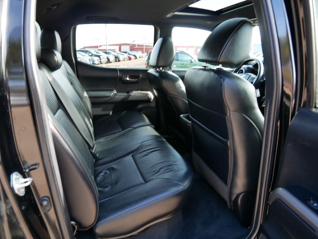 2023 Toyota Tacoma Limited V6