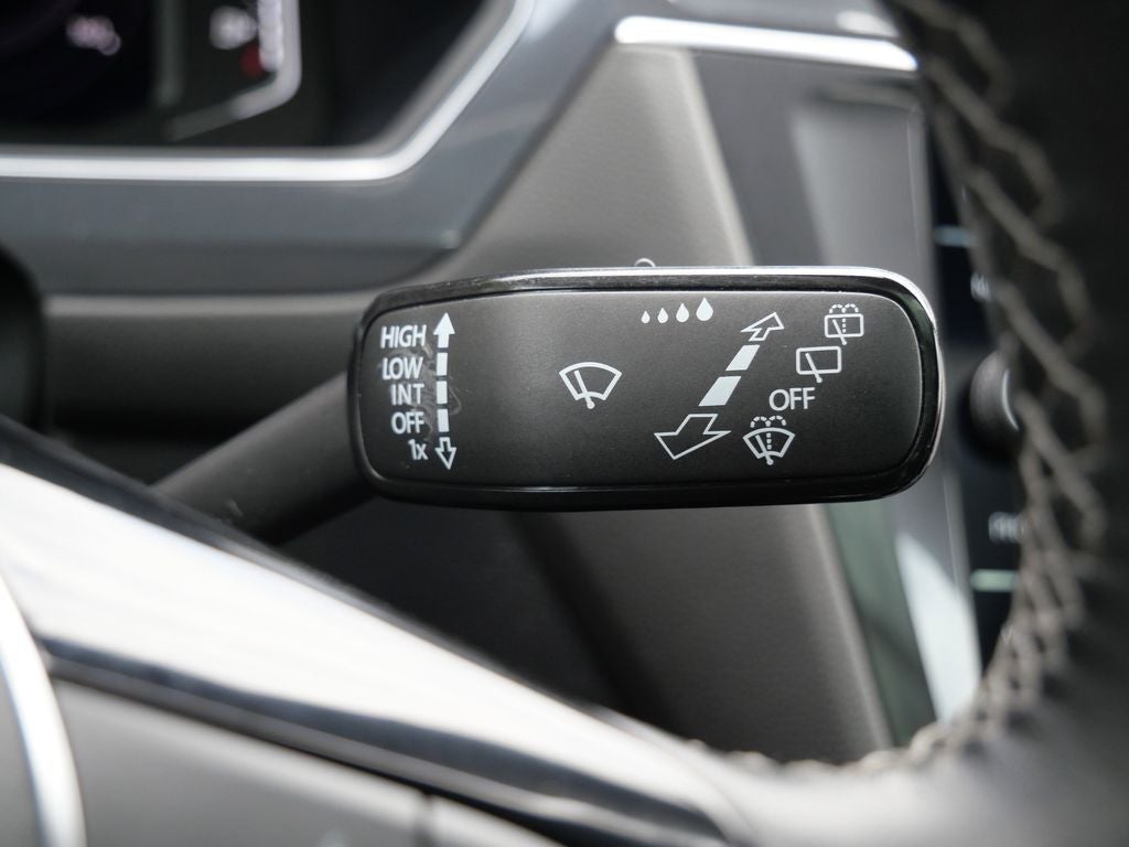 2021 Volkswagen Tiguan 2.0T SEL Premium R-Line