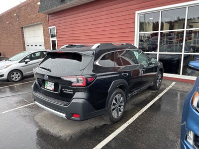 2024 Subaru Outback Touring XT