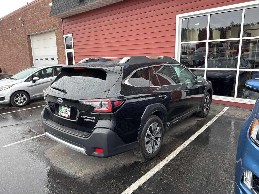 2024 Subaru Outback Touring XT