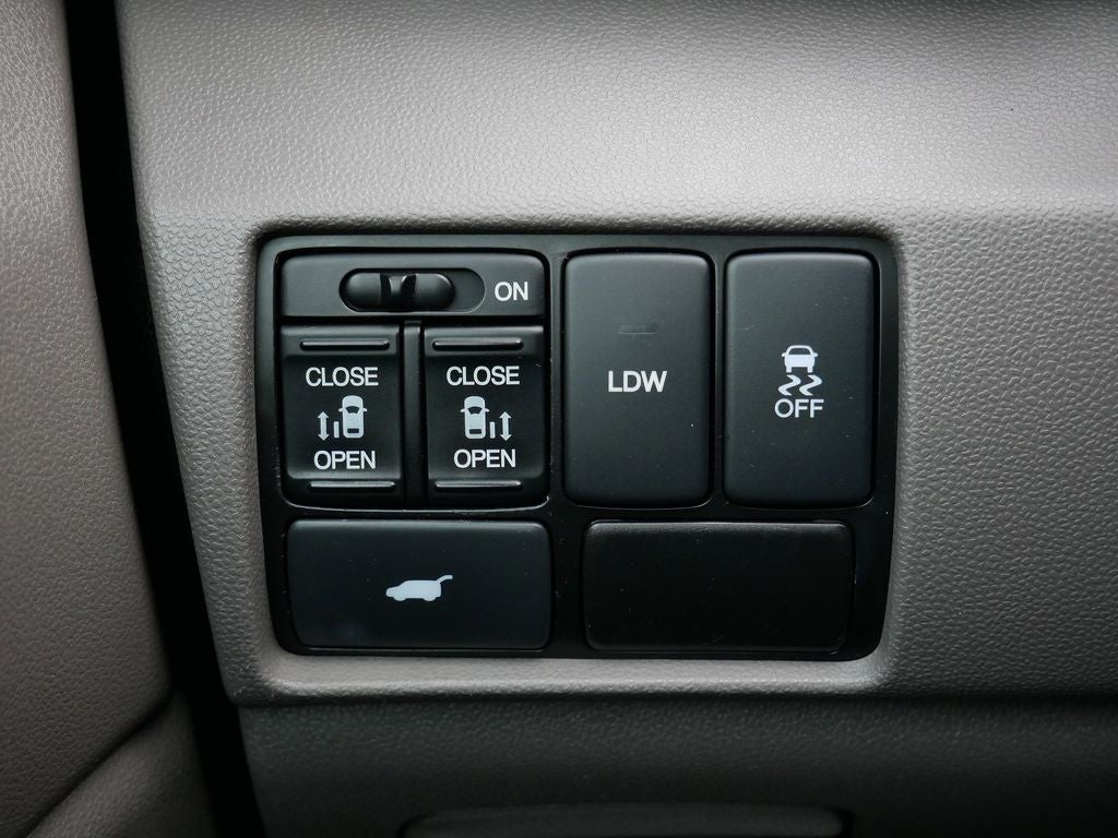 2016 Honda Odyssey EX-L w/Rear Entertainment System