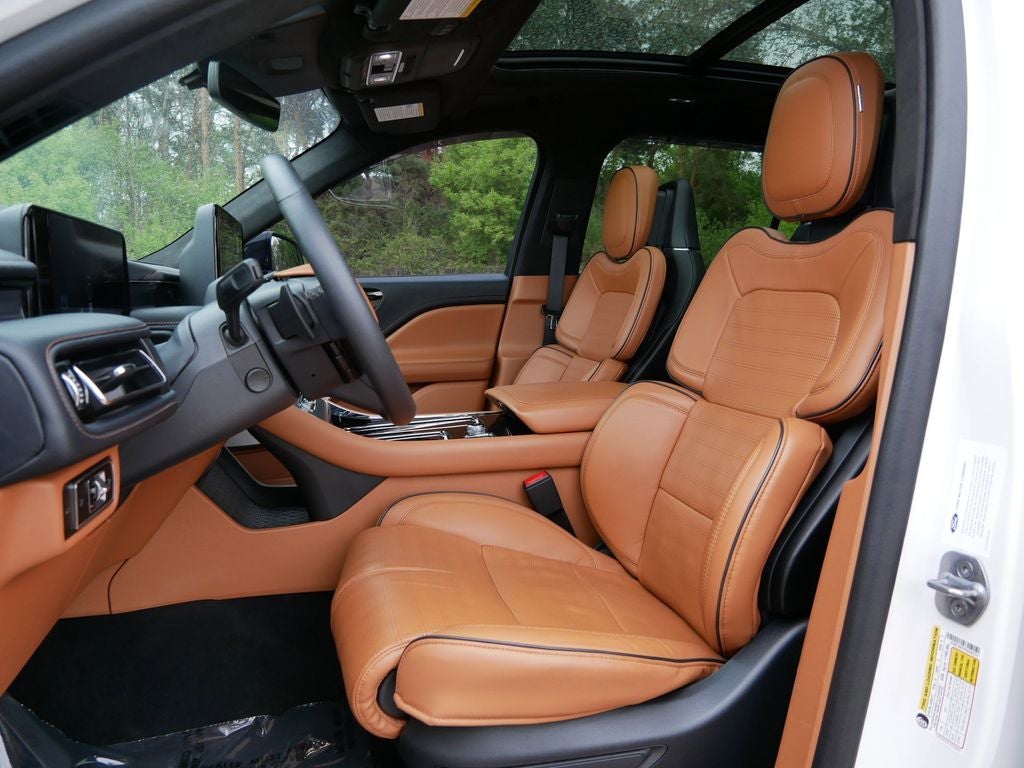 2025 Lincoln Aviator Black Label