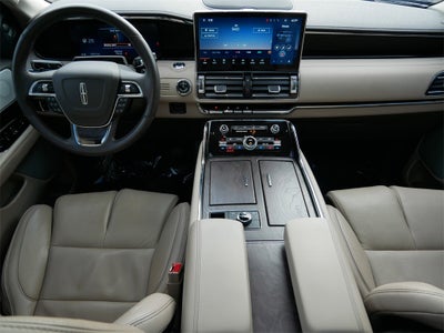 2023 Lincoln Navigator Reserve