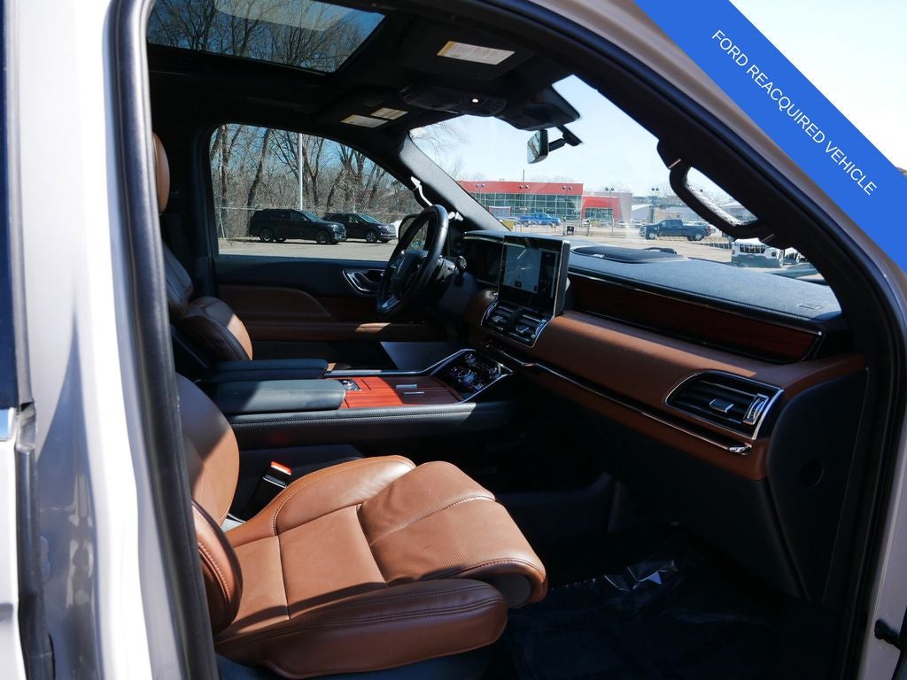 2024 Lincoln Navigator L Reserve