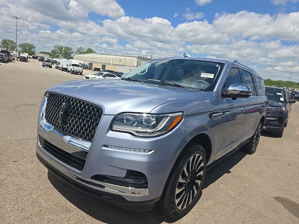 2024 Lincoln Navigator L Black Label
