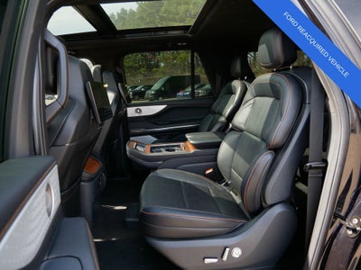 2025 Lincoln Navigator L Black Label