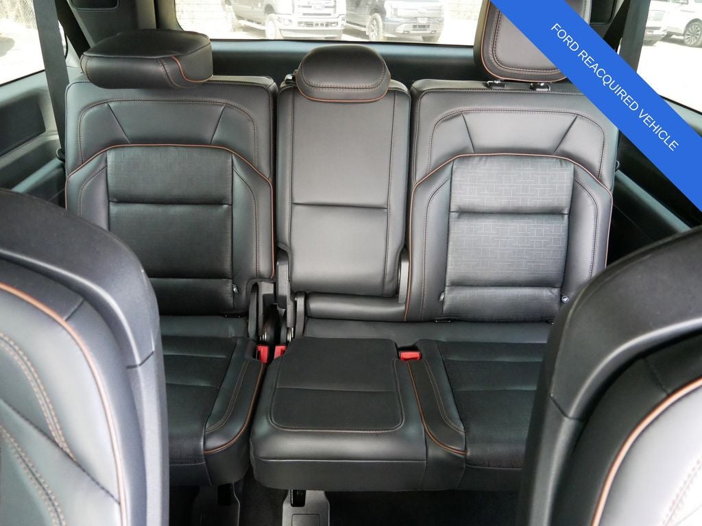 2025 Lincoln Navigator L Black Label