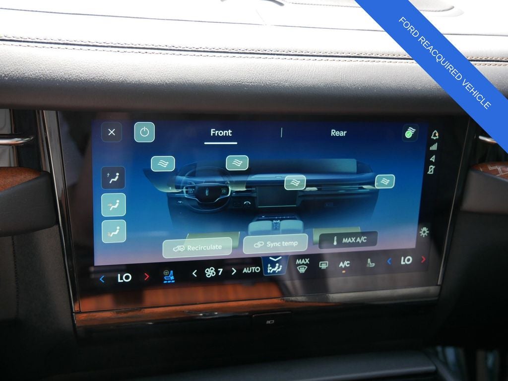 2025 Lincoln Navigator L Black Label