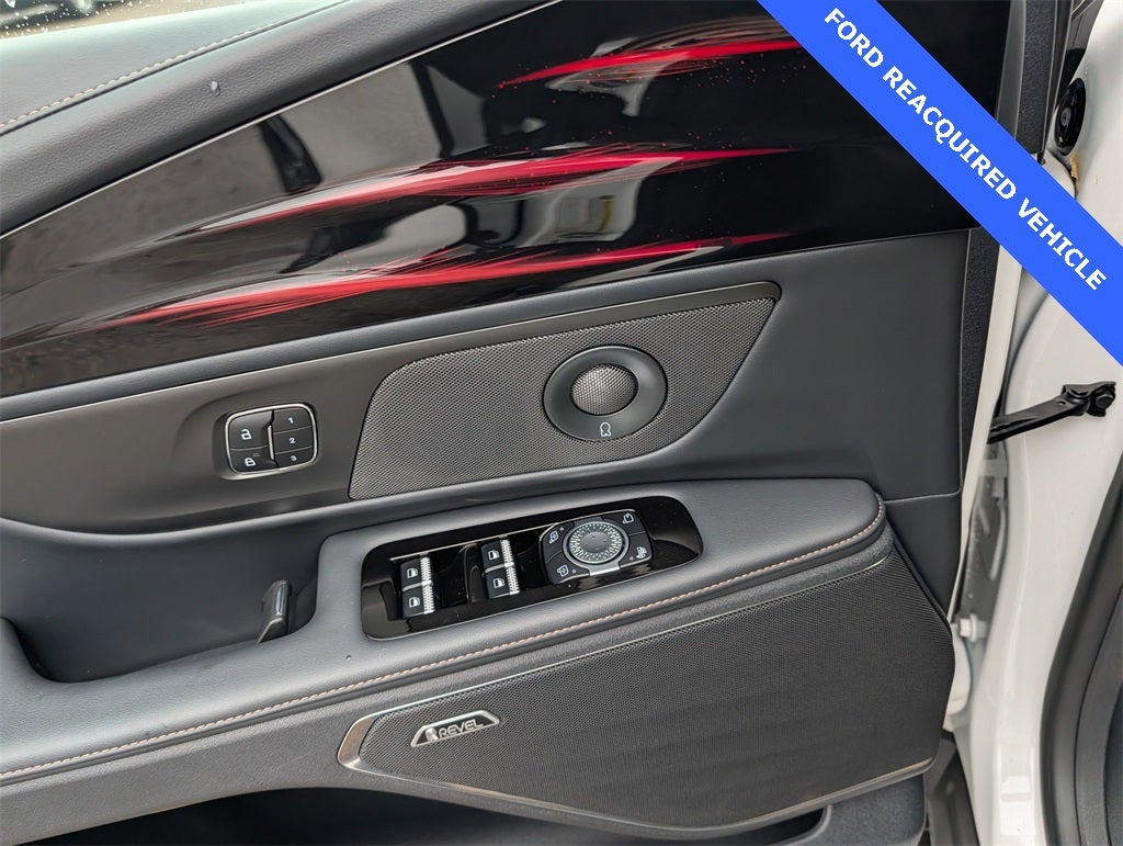 2024 Lincoln Nautilus Premiere II