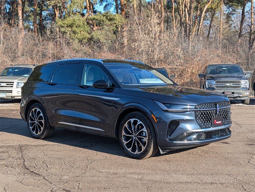 2024 Lincoln Nautilus Reserve