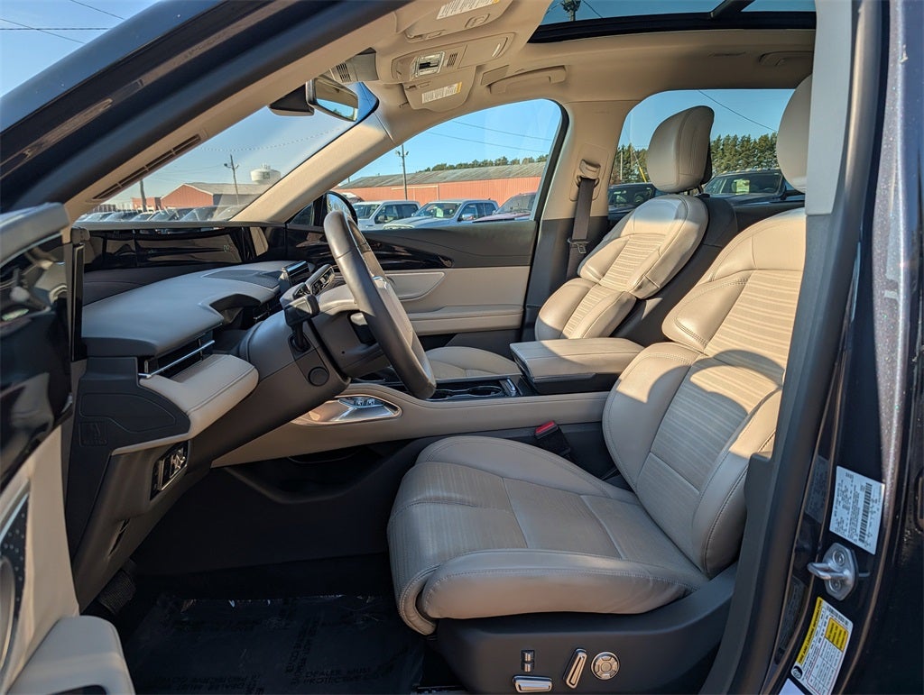 2024 Lincoln Nautilus Reserve