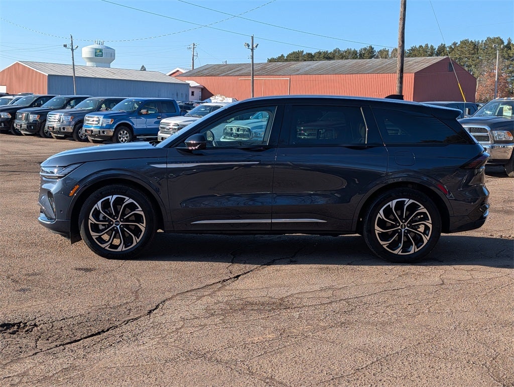 2024 Lincoln Nautilus Reserve