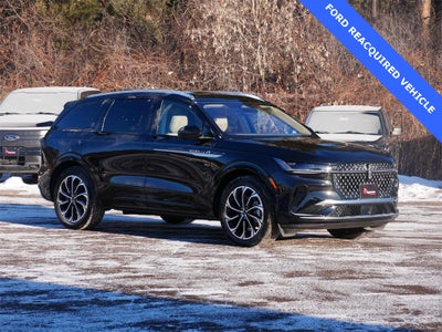 2025 Lincoln Nautilus Reserve