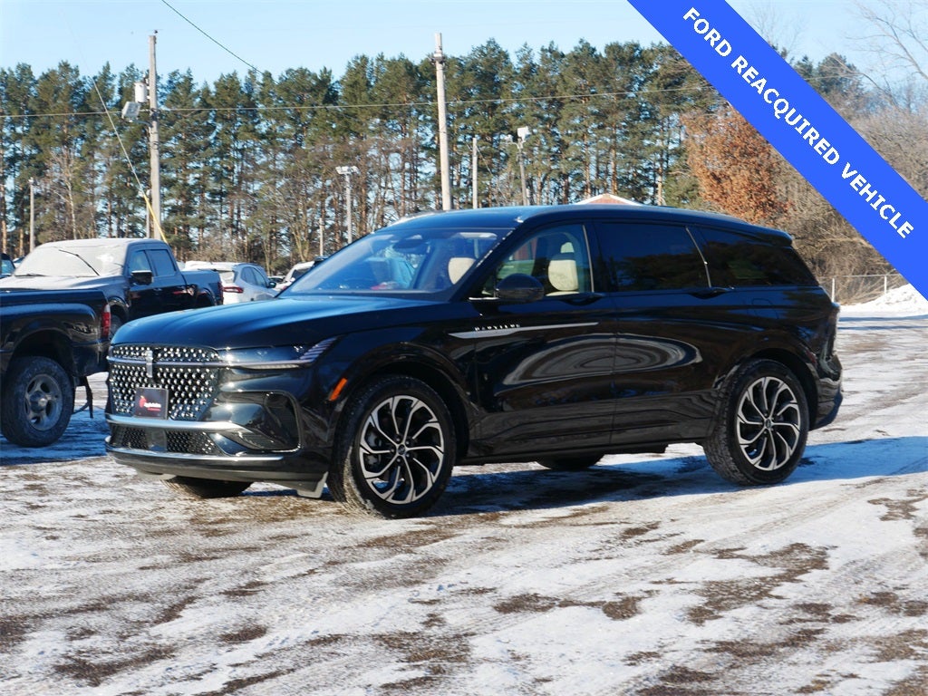 2025 Lincoln Nautilus Reserve