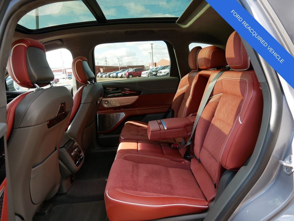 2024 Lincoln Nautilus Black Label