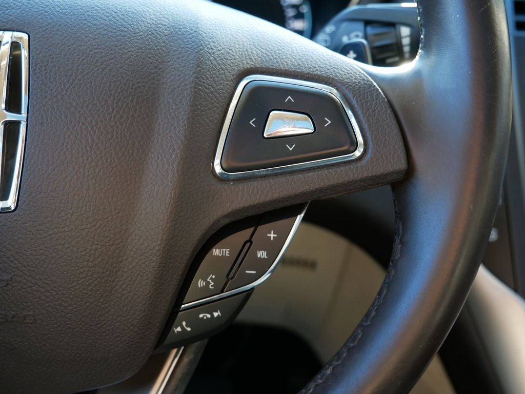 2015 Lincoln MKC Base