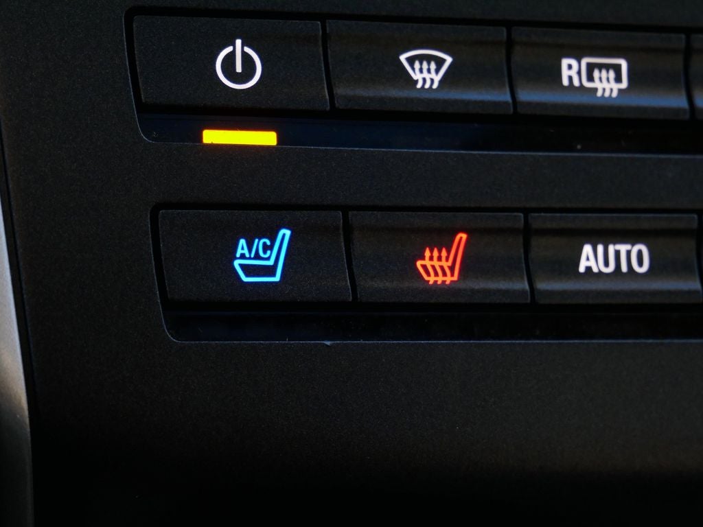 2015 Lincoln MKC Base