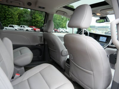 2018 Toyota Sienna XLE 7 Passenger