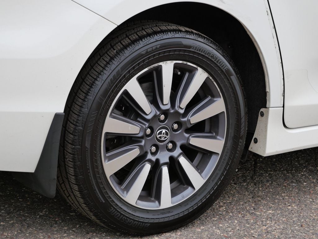 2018 Toyota Sienna XLE 7 Passenger