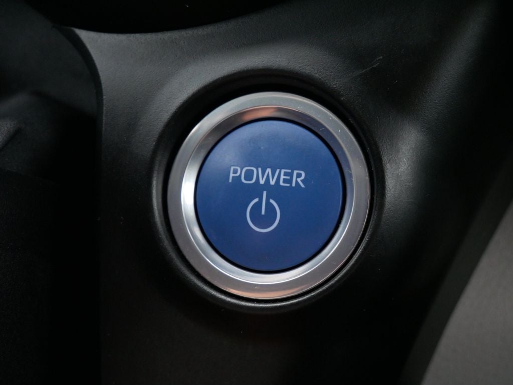 2021 Toyota Sienna XLE 8 Passenger