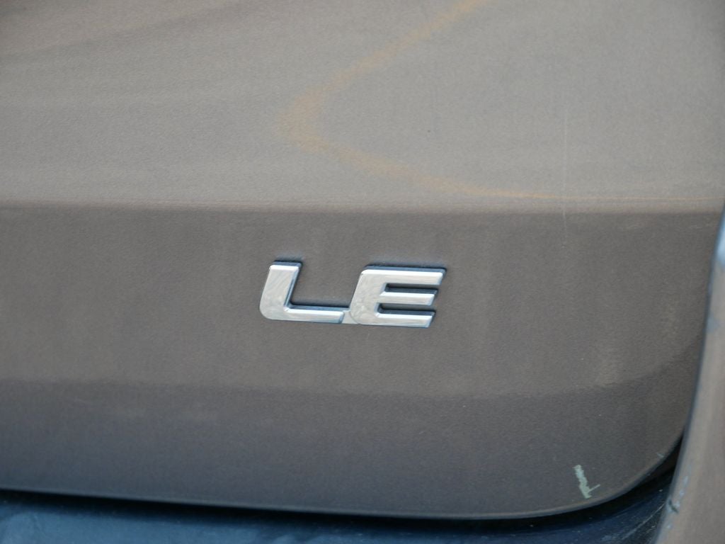 2015 Toyota Sienna LE 8 Passenger