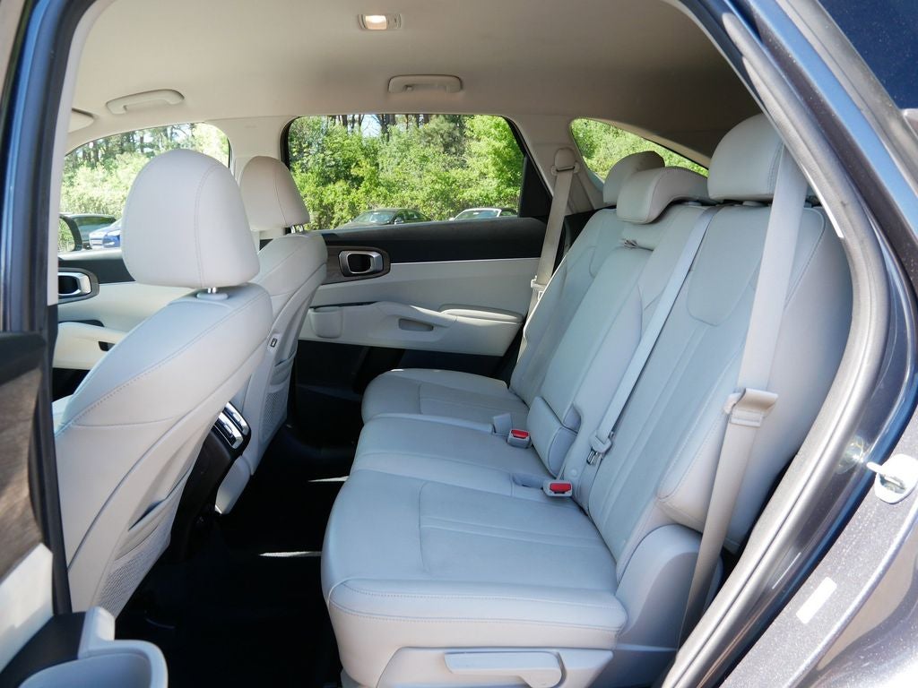 2022 Kia Sorento S