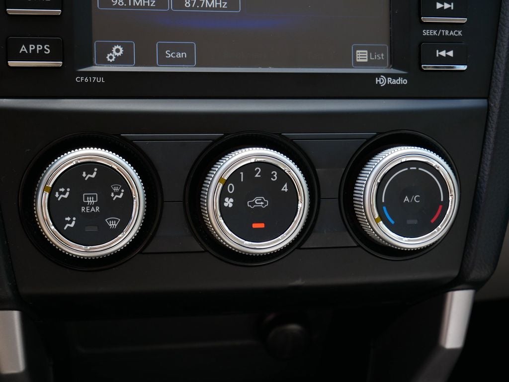 2016 Subaru Forester 2.5i