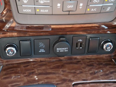 2019 Nissan Armada Platinum